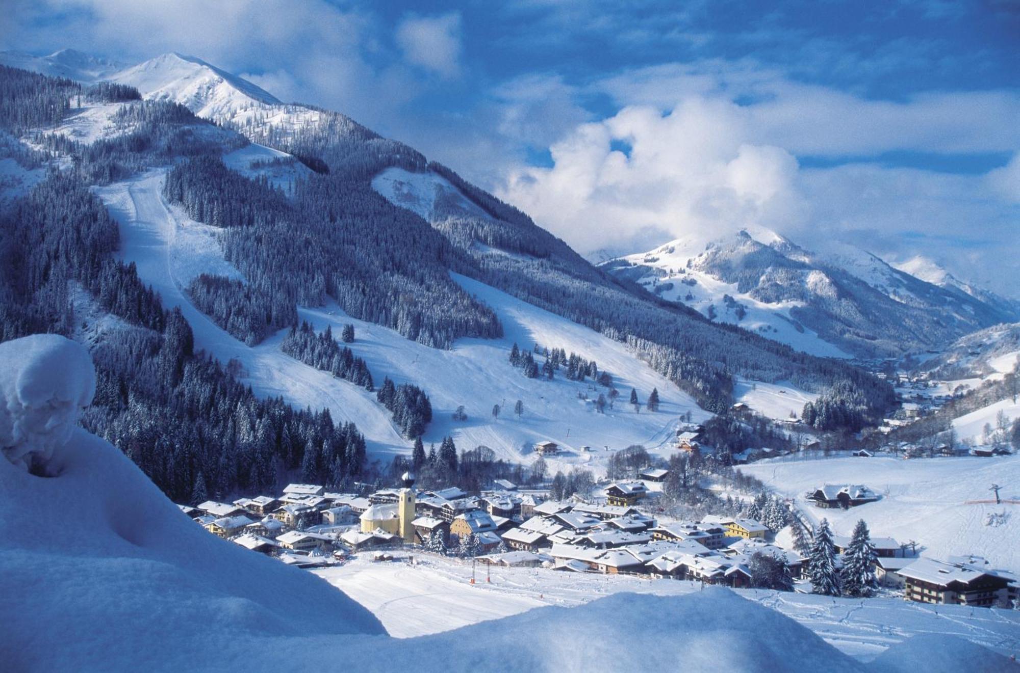 Hotel Der Gollinger à Saalbach-Hinterglemm Extérieur photo